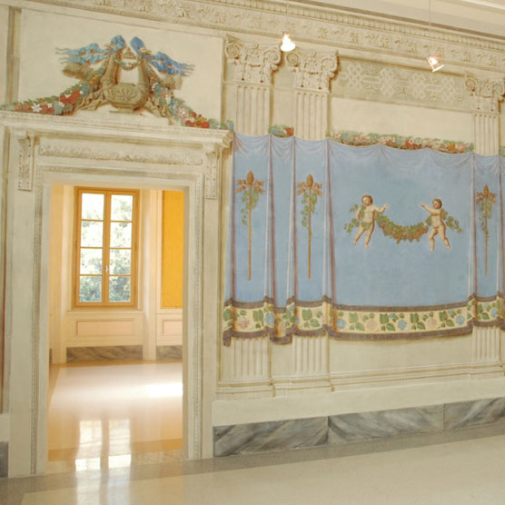 Viareggio ist eine Kunststadt,, die Galerien und Bauten von großem Prestige aufweist, wie das GAMC, das Centro Matteotti, den Palazzo Paolina, die Villa Borbone und die Villa Argentina.